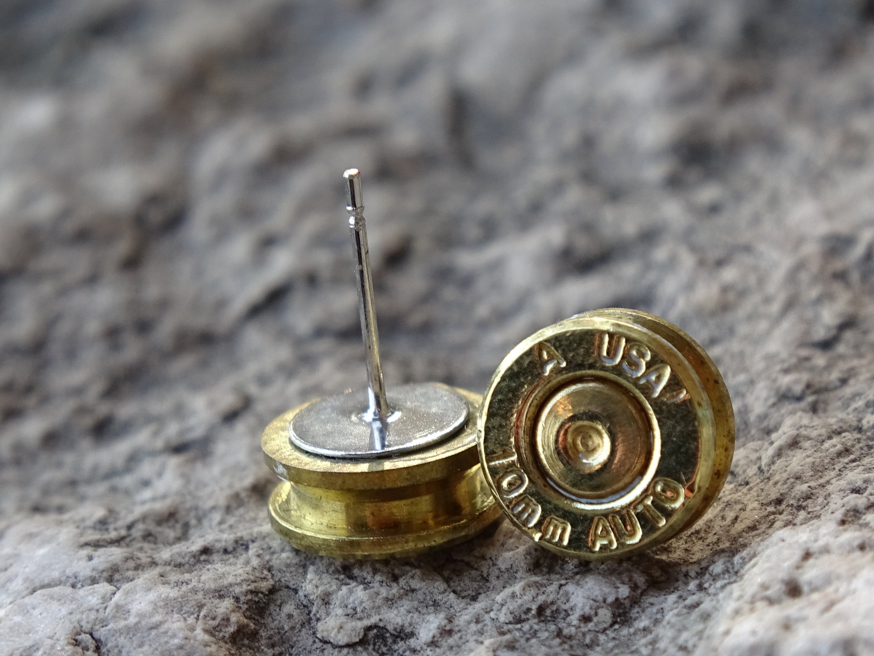 Bullet earrings 10mm