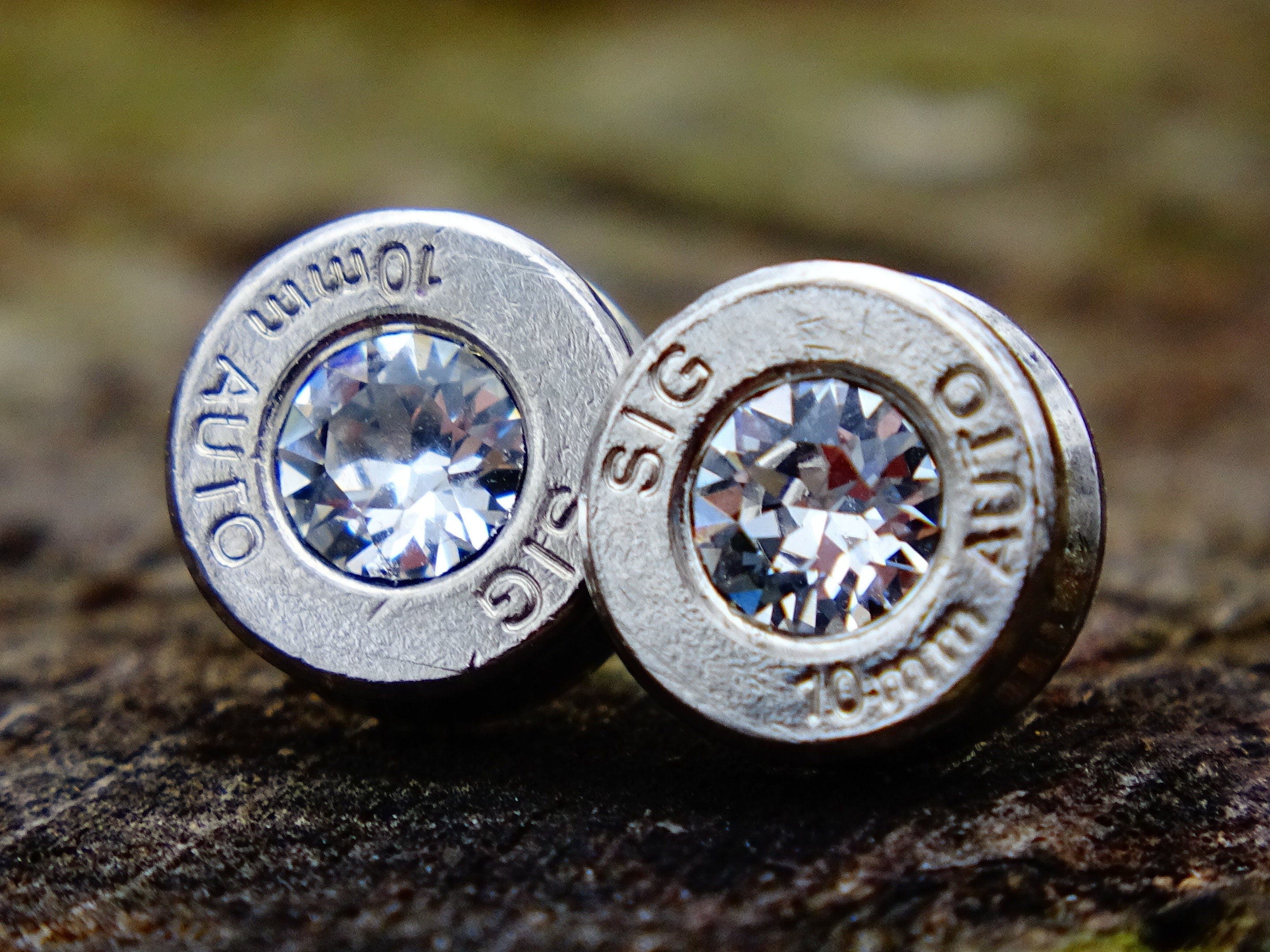 Bullet earrings 10mm clear