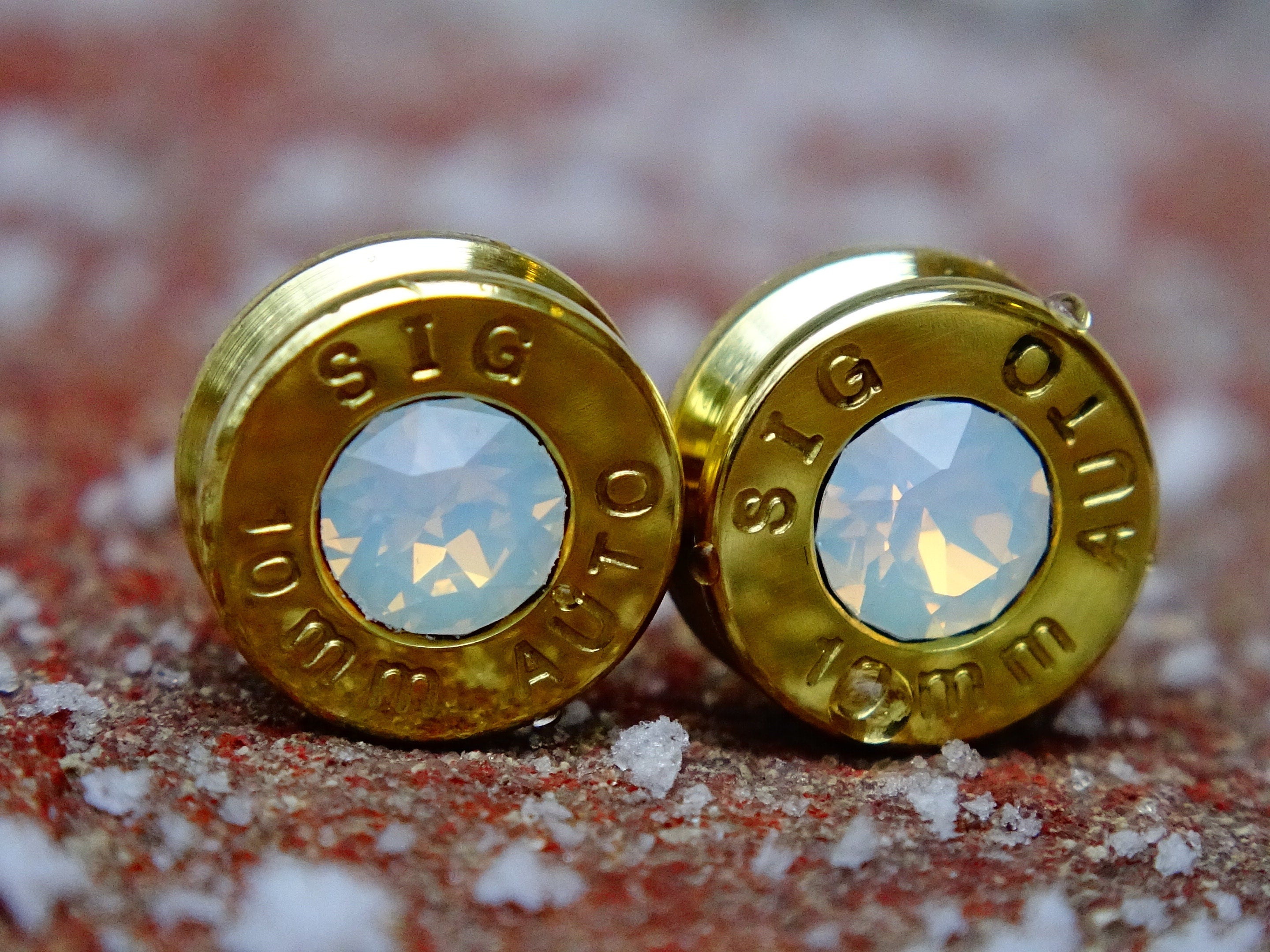 Earrings opal bullet