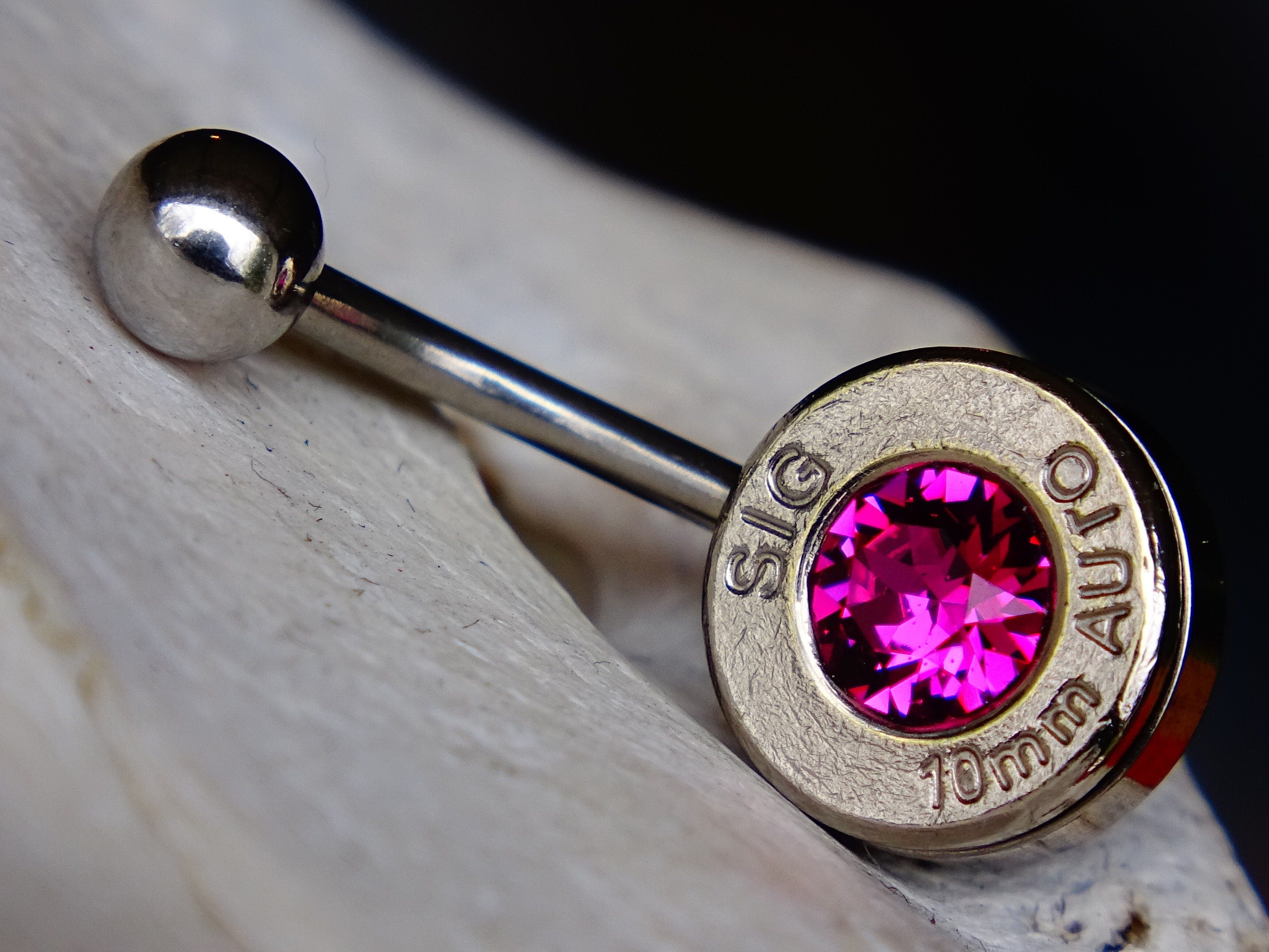 Navel ring belly button ring fushia bullet