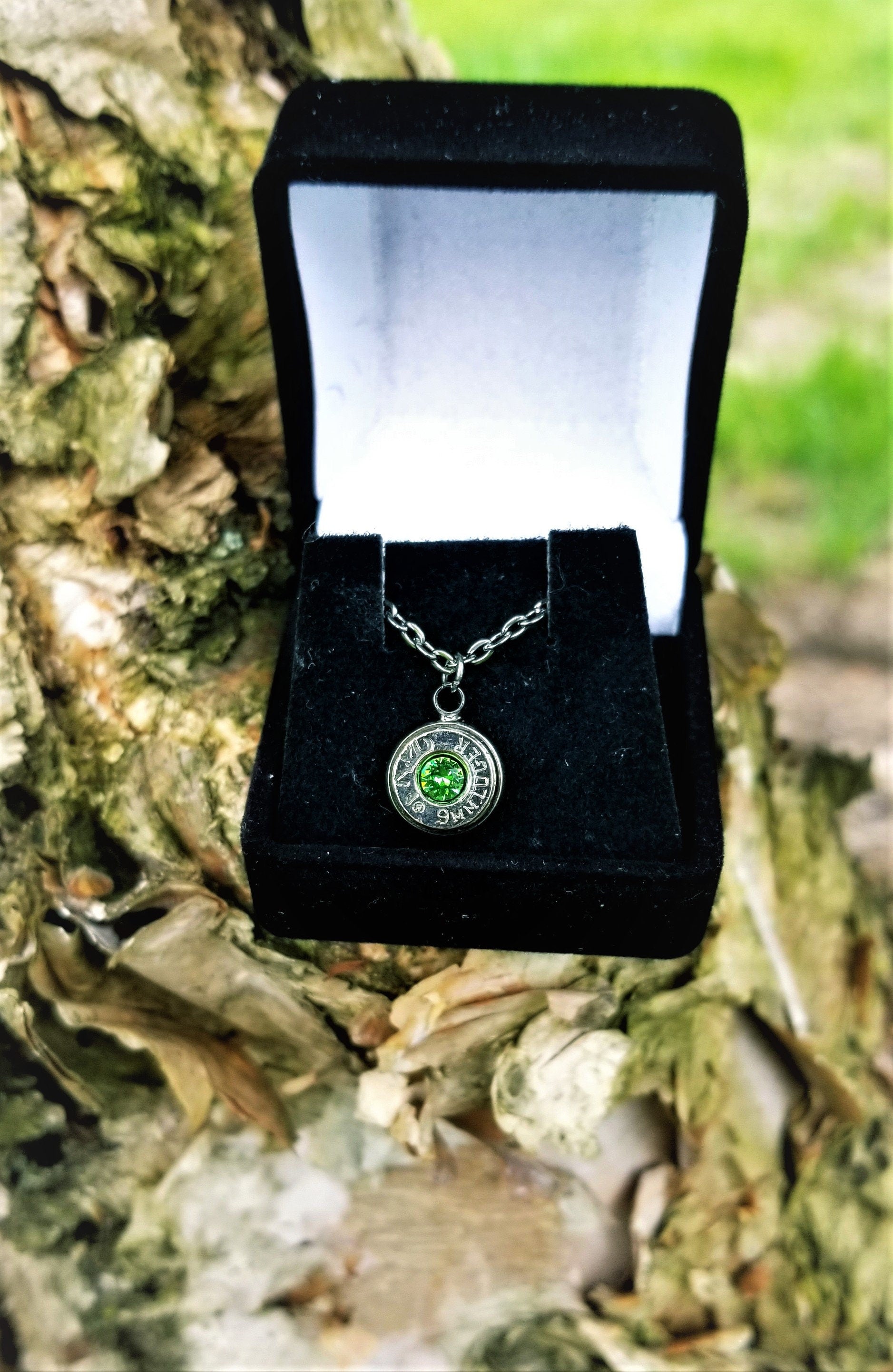 Peridot (green) 9mm bullet jewelry necklace pendant swarovski stone __etsy:1972553229