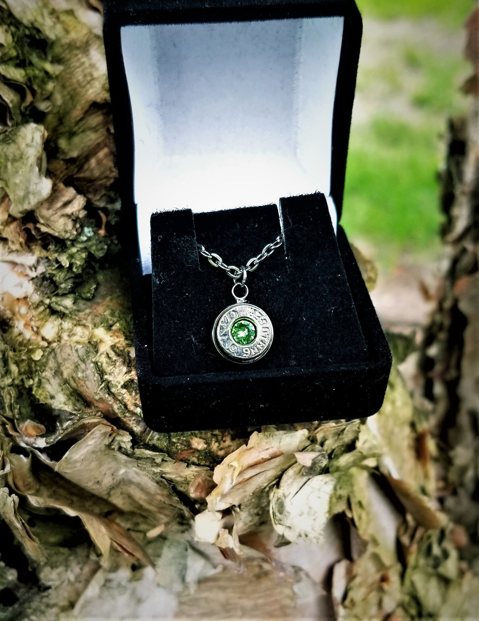 Peridot (green) 9mm bullet jewelry necklace pendant swarovski stone __etsy:1925010072