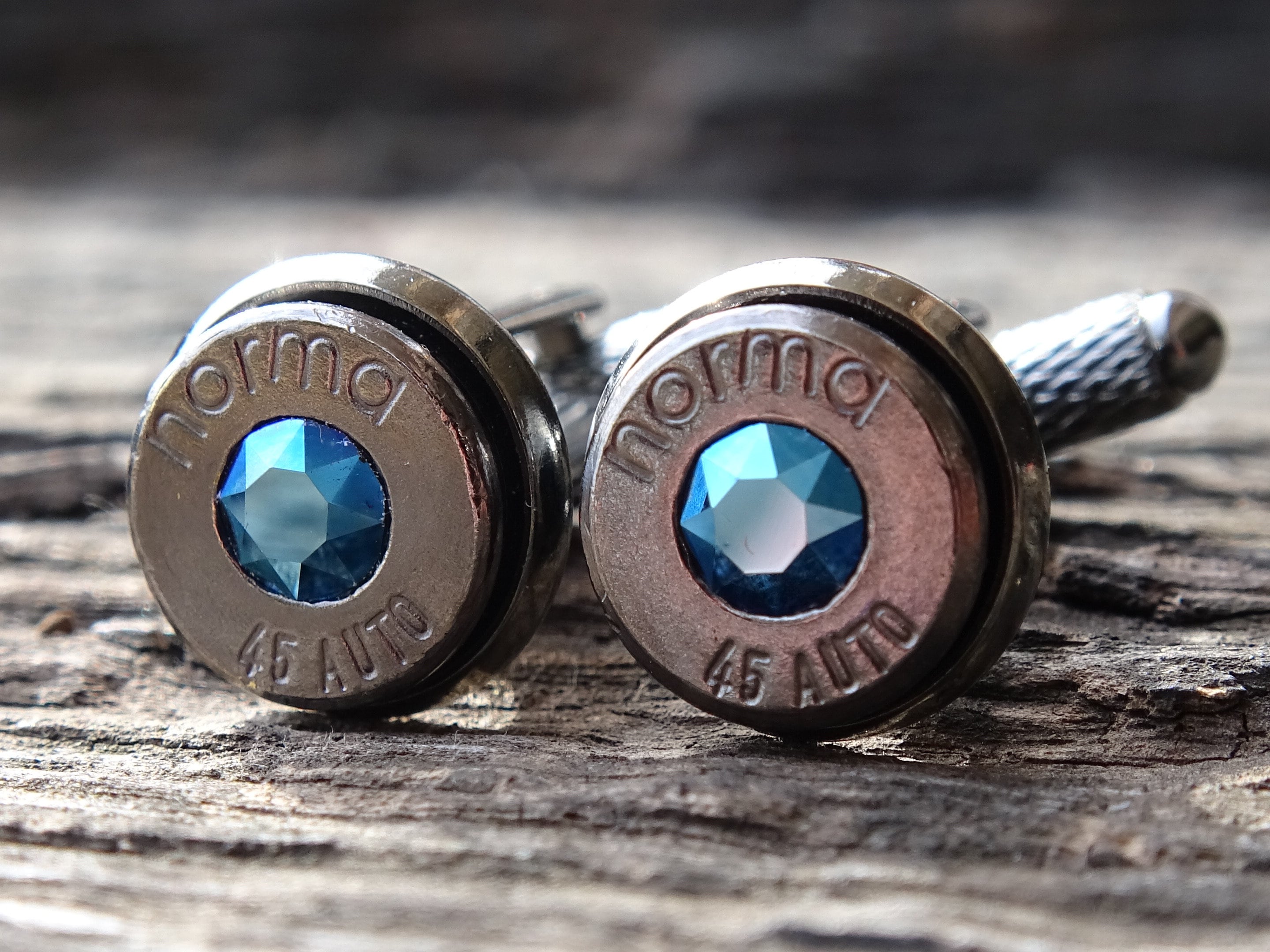 Limited edition Bullet cufflinks & tie clip set gun metal metallic blue (etsy image id: 5863892885)